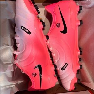 Nike Pink Soccer Cleats